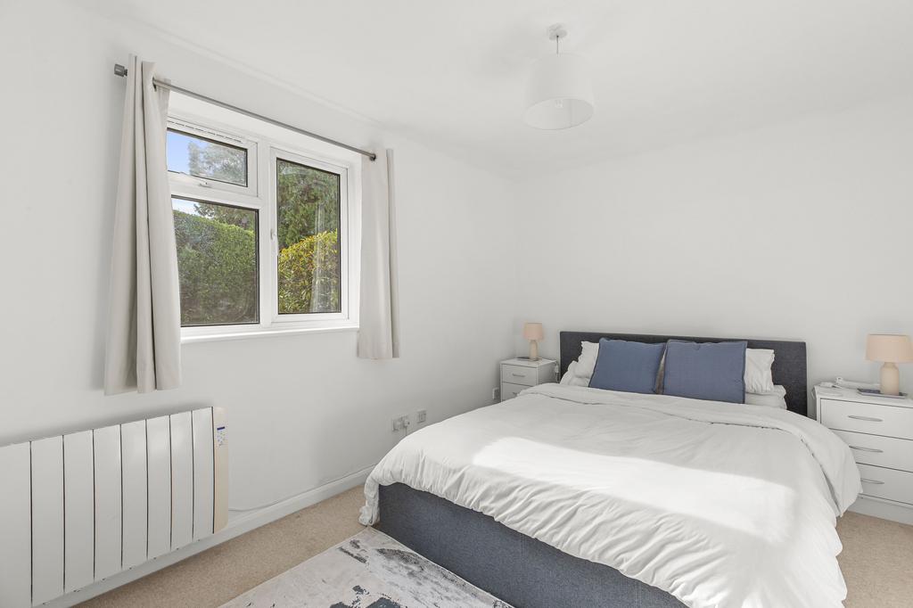 4 Alfred Davis Court, SL7 3 EA (LOW RES)-8