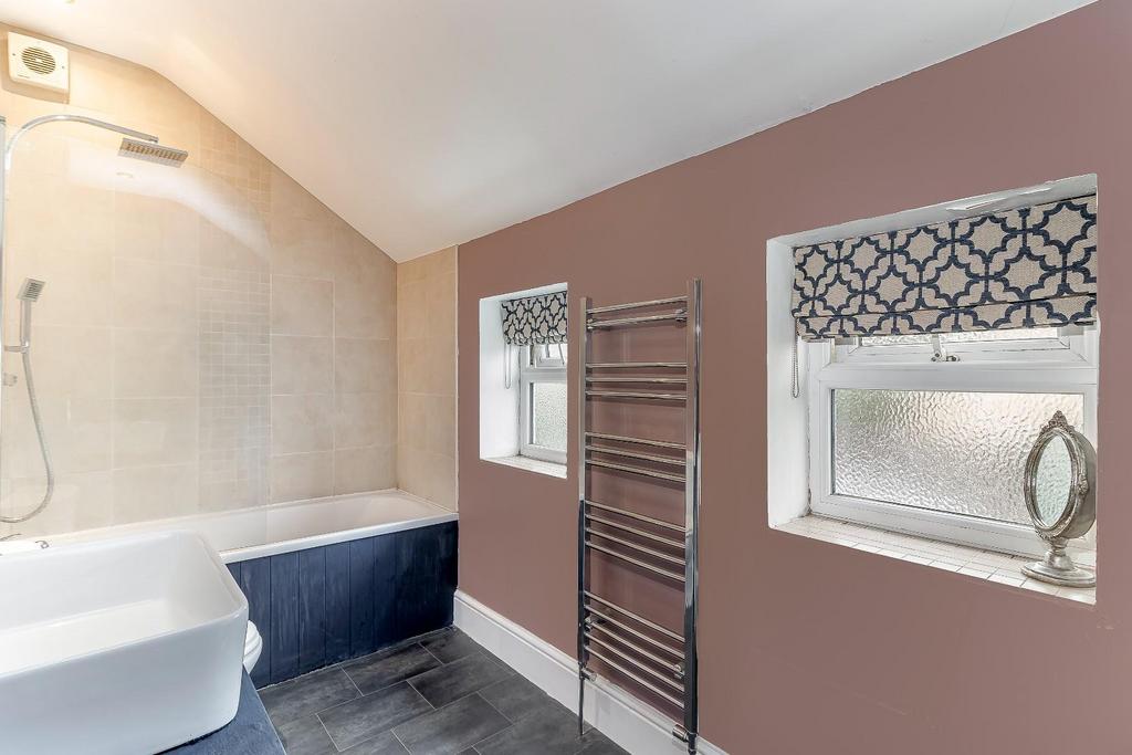 Bathroom - A.jpg