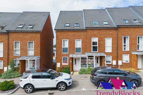 undefined, Burroughs Drive, Dartford DA1