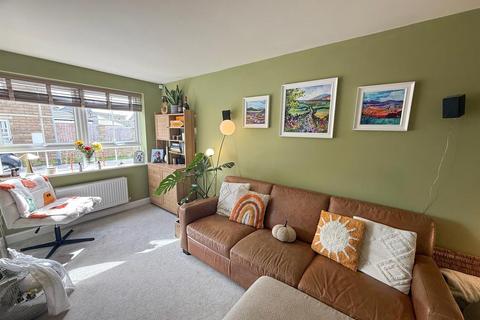 3 bedroom semi-detached house for sale, Brunel Drive, Silsden, BD20 0FH