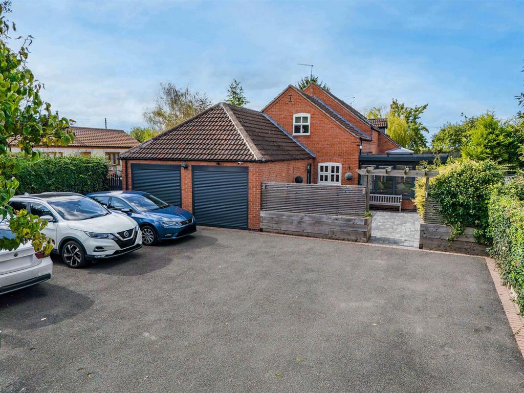 Tinkers Lodge-12.jpg