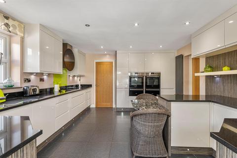 4 bedroom detached house for sale, Chapel Lane, Aslockton