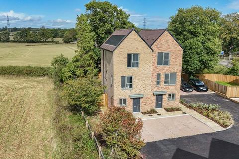 Isaacs Lane, Burgess Hill, West Sussex, RH15