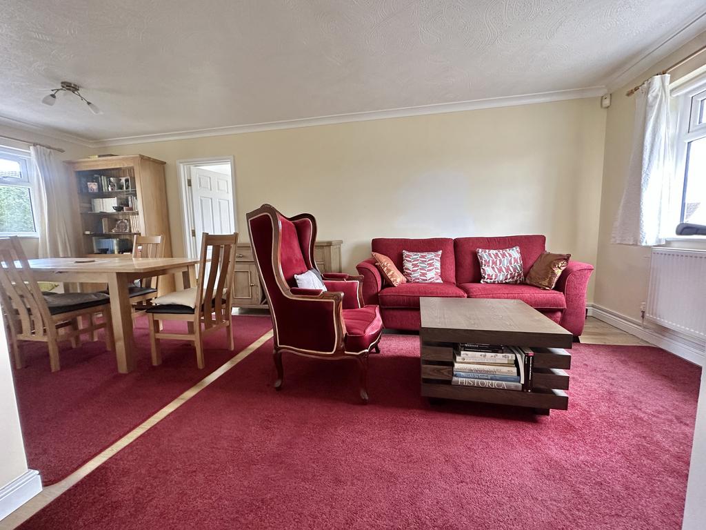 Living/Dining Room