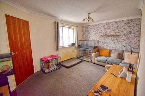25 Beverley Drive, Kirby Cross, Frinton-on-sea, CO13 0UE