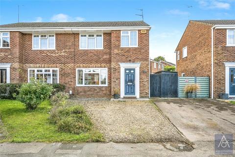 3 bedroom semi-detached house for sale, Fox Way, Buckinghamshire MK18