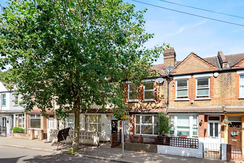 15-d7ce JHProp Wpen - 5 Provincial Terrace - 45-medi