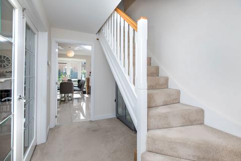 67 Arnold Drive, Corby, NN17 5FY