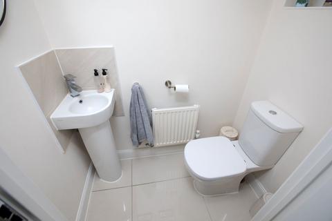 67 Arnold Drive, Corby, NN17 5FY