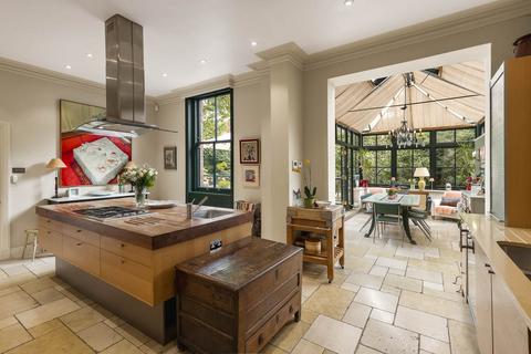3 bedroom apartment for sale, Daleham Gardens, London, NW3