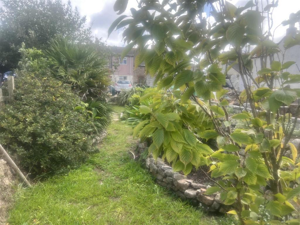 Elevations & Gardens