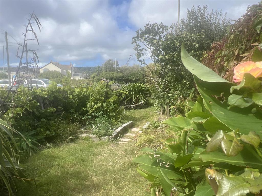 Elevations &amp; Gardens
