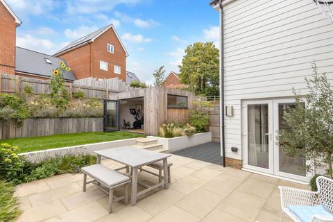 3 bedroom detached house for sale, Hockbury Crescent, Tunbridge Wells, TN2