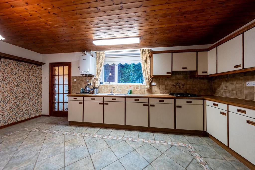 7 Big Field Lane-003.jpg