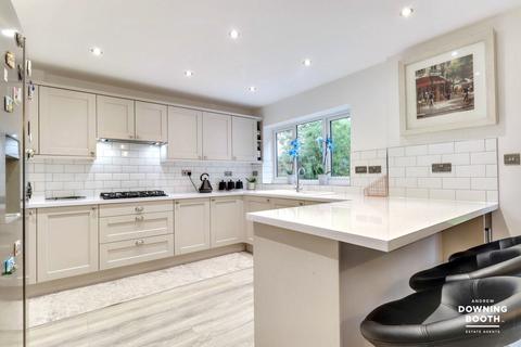 4 bedroom semi-detached house for sale, Birmingham Road, Lichfield WS14