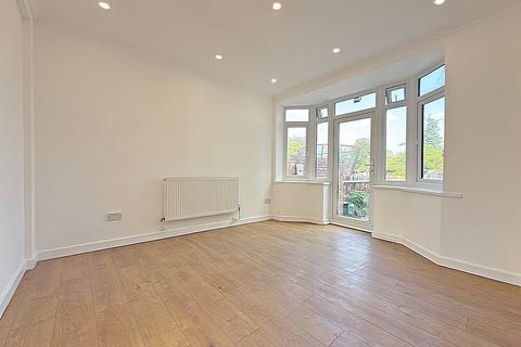 3 bedroom terraced house for sale, Hounslow, TW3