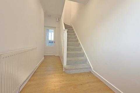 3 bedroom terraced house for sale, Hounslow, TW3