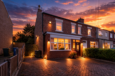 3 bedroom end of terrace house for sale, Halsall Lane, Ormskirk, Lancashire, L39 3AS