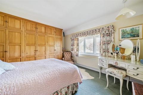 undefined, Pewsey Road, Rushall, Pewsey