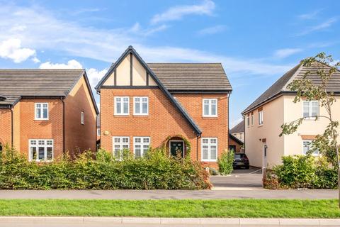 28 Box Road, Cam, Dursley, GL11 5DJ