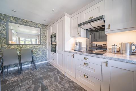 12 Cook Close, Knowle, Solihull, B93 0JR