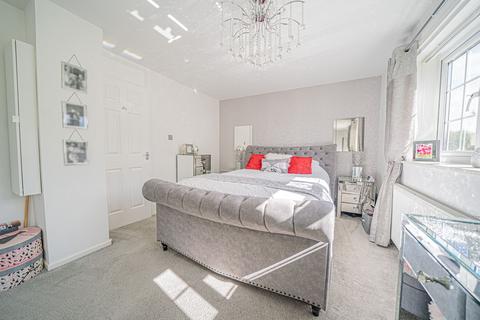 12 Cook Close, Knowle, Solihull, B93 0JR