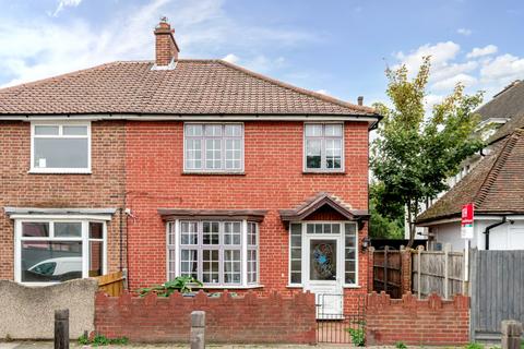 3 bedroom semi-detached house for sale, Broadwater Road, London, SW17