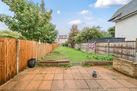 3 bedroom semi-detached house for sale, Broadwater Road, London, SW17