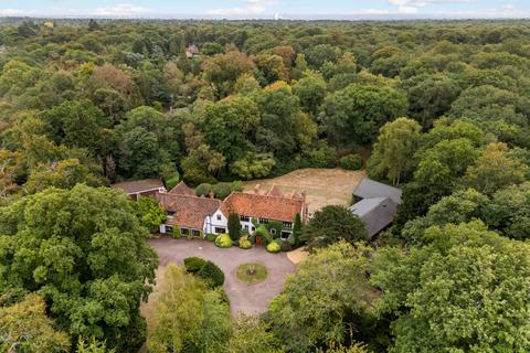 6 bedroom detached house for sale, Collinswood Road, Farnham Common, Buckinghamshire