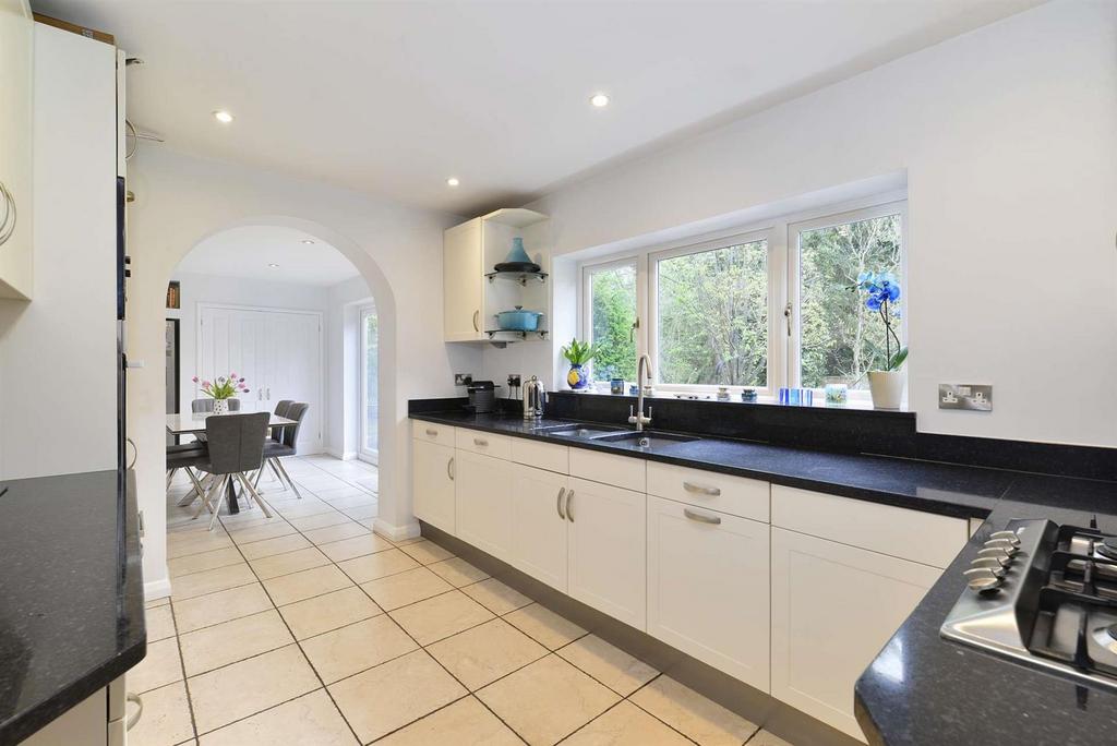 Long Heath, Blackhorse Road (8)-1920.jpg