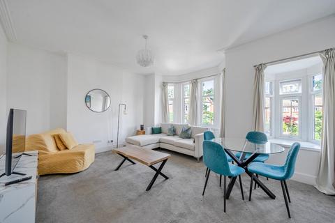 2 bedroom flat for sale, Lancaster Avenue, London, SE27