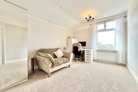 undefined, First Avenue, Wakefield, West Yorkshire, WF1