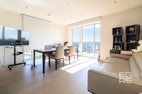 1 bedroom apartment to rent, White City Living, London W12