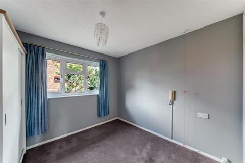 undefined, Chelwood Close, London E4