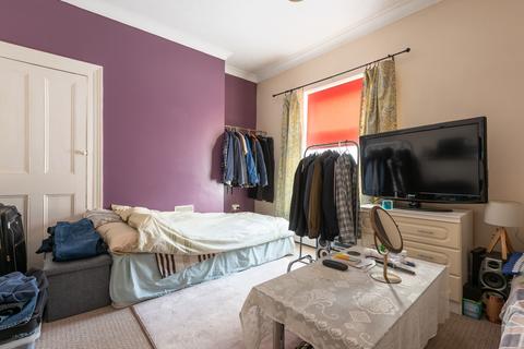undefined, Estcourt Street, Hull HU9