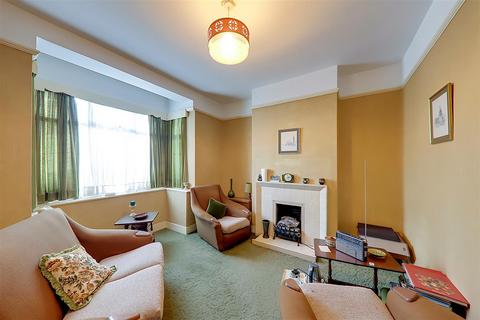 3 bedroom end of terrace house for sale, St. Elmo Road, Worthing
