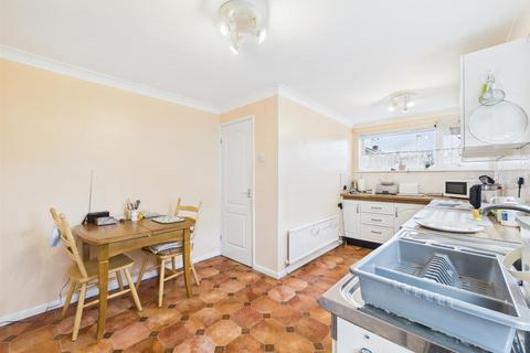 undefined, Lurgan Close, Lincoln