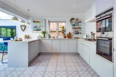 4 bedroom detached house for sale, Henderson Close, Berkshire RG5