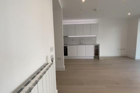 1 bedroom apartment for sale, Forbes Apartments, London SE18