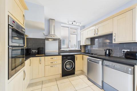 undefined, Western Crescent, Lincoln