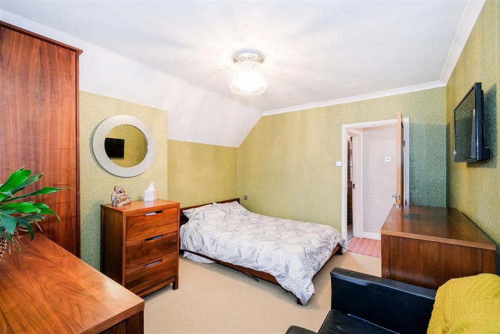 7 Danbury Way-9.jpg