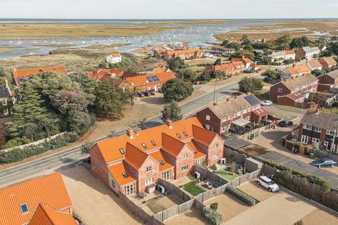 undefined, Chain Free in Brancaster Staithe