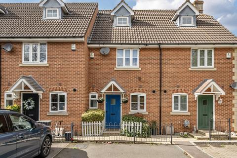 4 Old Dairy Close, Swindon, SN2 7AD