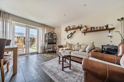 4 Old Dairy Close, Swindon, SN2 7AD