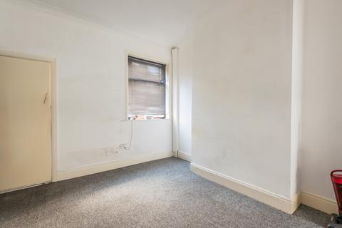 2 bedroom terraced house for sale, Estcourt Street, Hull HU9