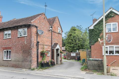 undefined, Wickham, Hampshire