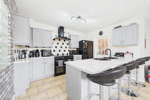 undefined, Tall Pines Road, Witham St. Hughs, Lincoln