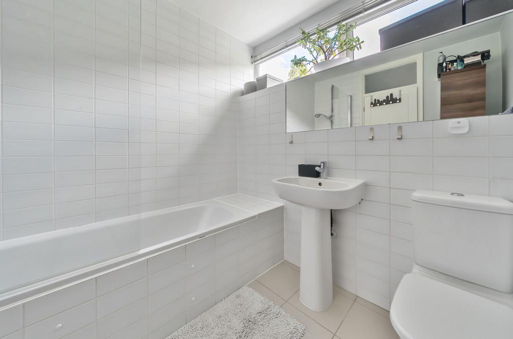 1328012-8-688a2c6...