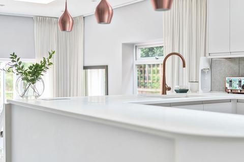 undefined, Peperharow Road, Surrey GU7