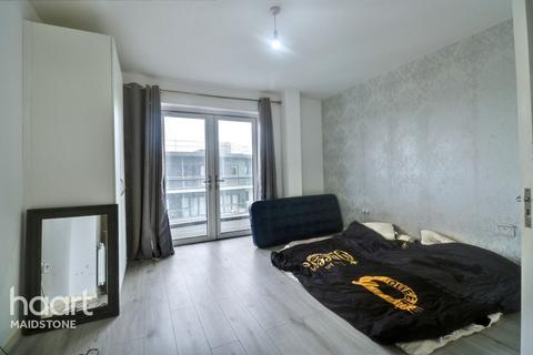 undefined, Tovil, Maidstone